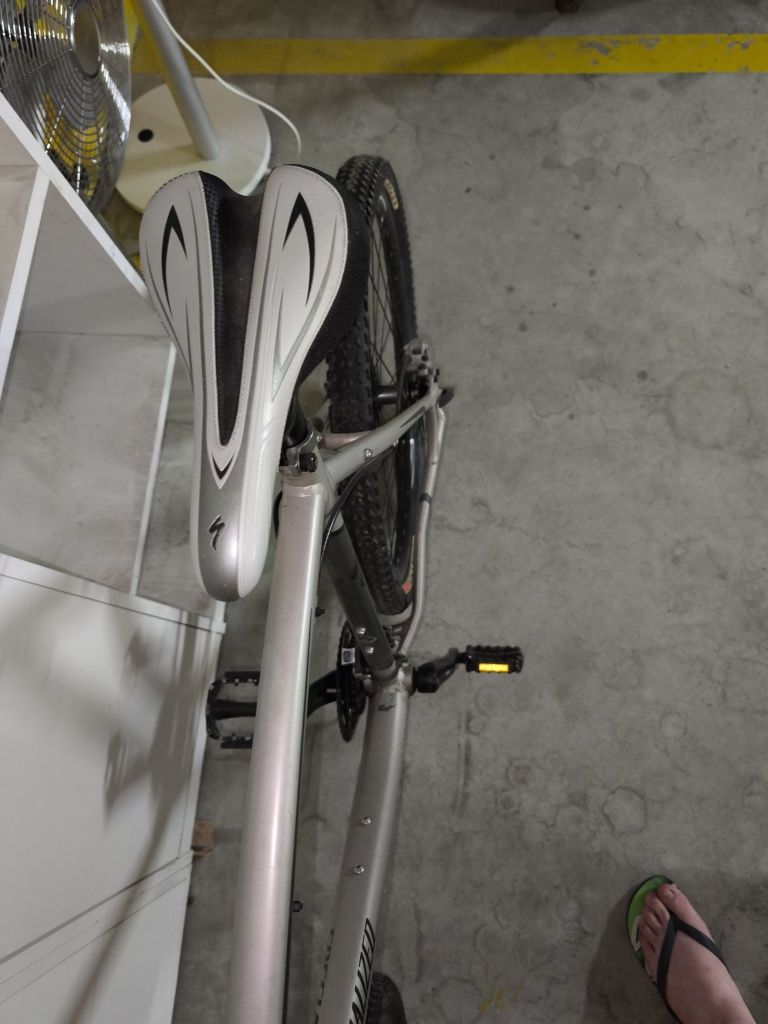 Bicicleta specialized hard rock pro