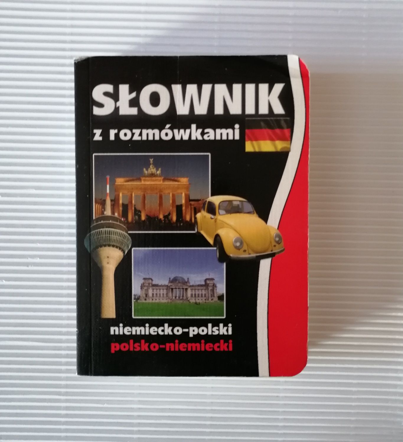 Szkolny Słownik kieszonkowy niemieckie rozmówki