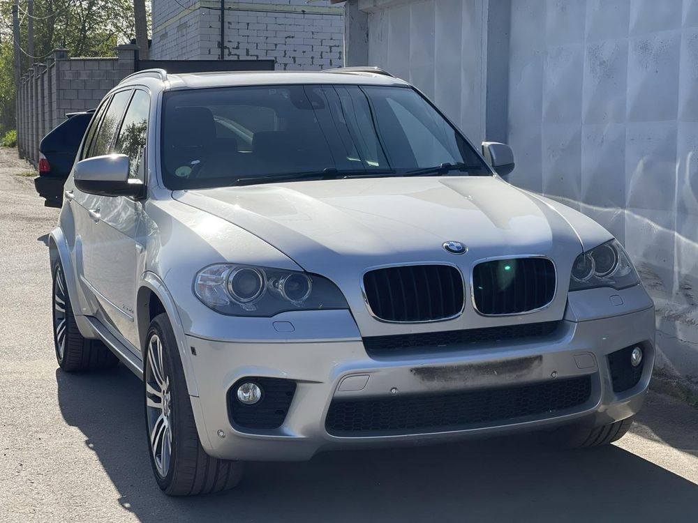 М обвіс Передний бампер BMW X5 E70 задний пороги БМВ Х5 Е70 М обвес