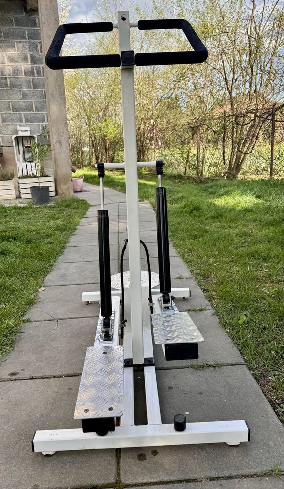 Sprzęt rehabilitacyjny do cwiczen, stepper/twister