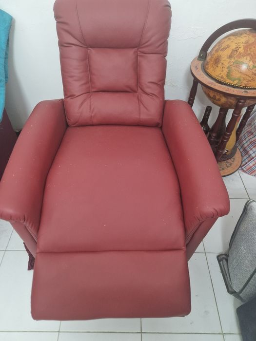 Vendo cadeiroes de massagens por um preço mínimo