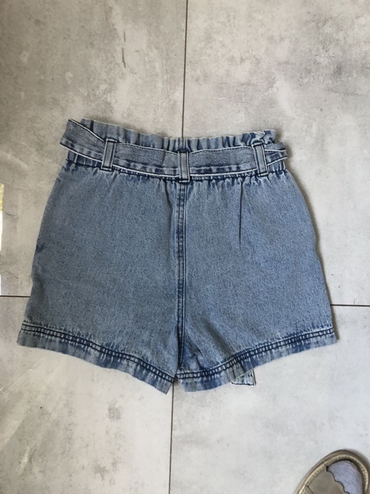 Spodenki jeans 140 cm