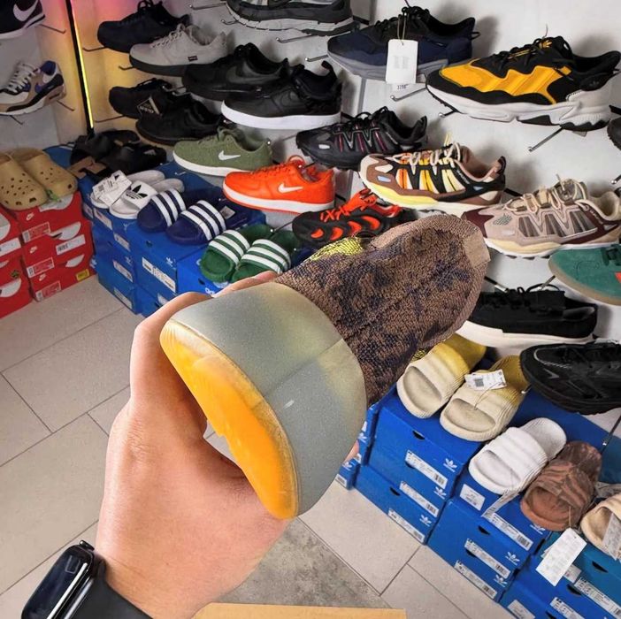 Кросівки Adidas Yeezy Boost 380 ОРИГІНАЛ