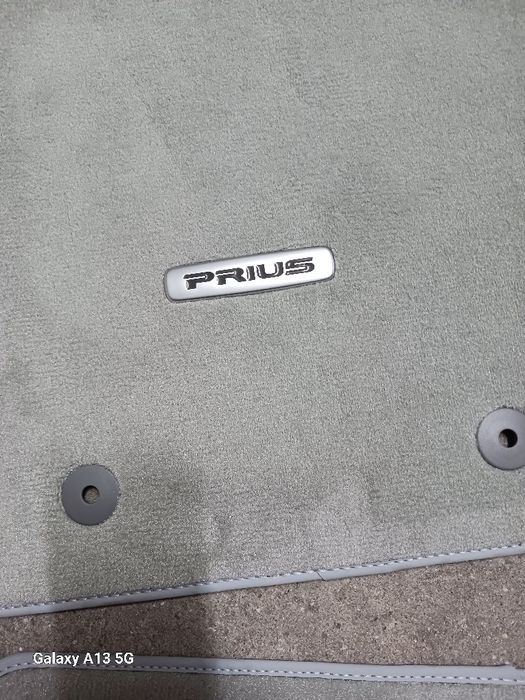 Tapetes toyota prius