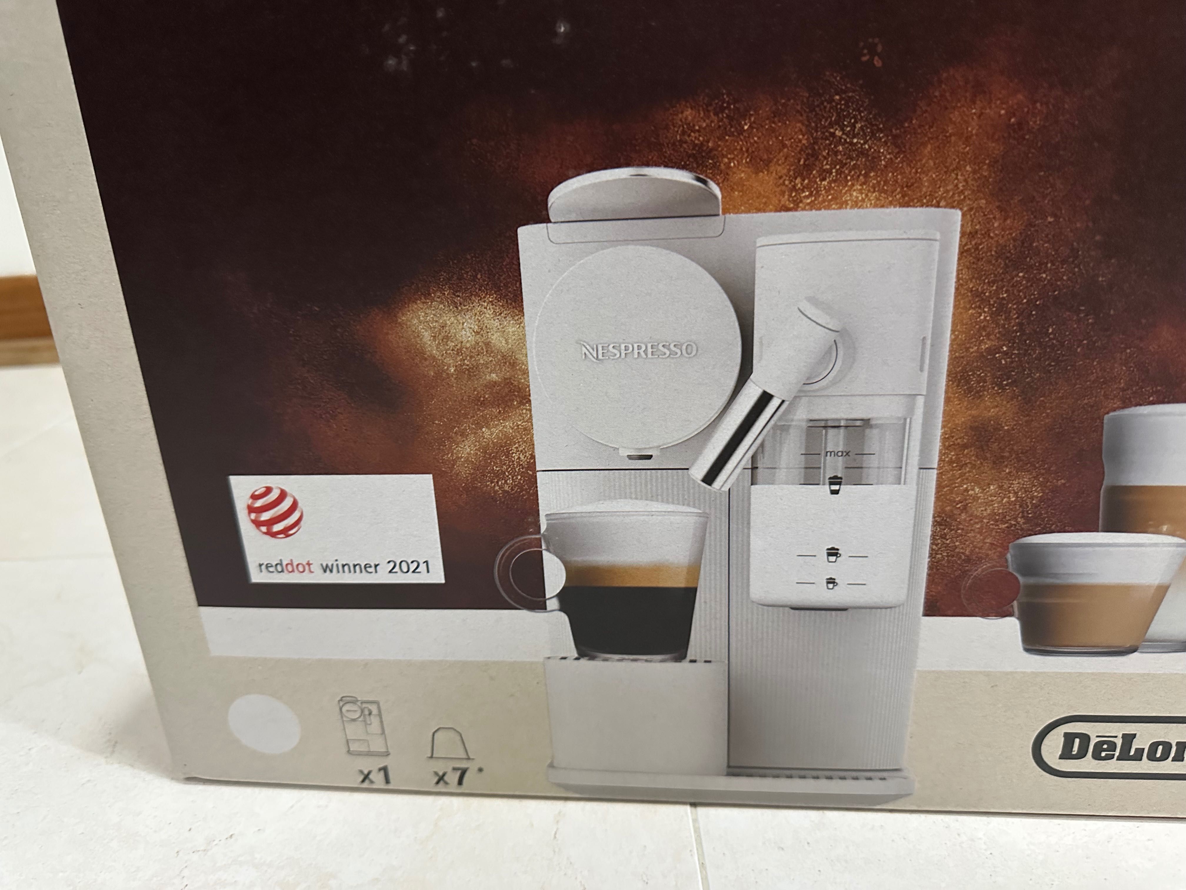 Máquina café Nespresso Latissima One