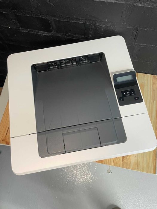 Принтер HP LaserJet Pro M404dn(A)-(Пробіг до 50 тис )- Б/В