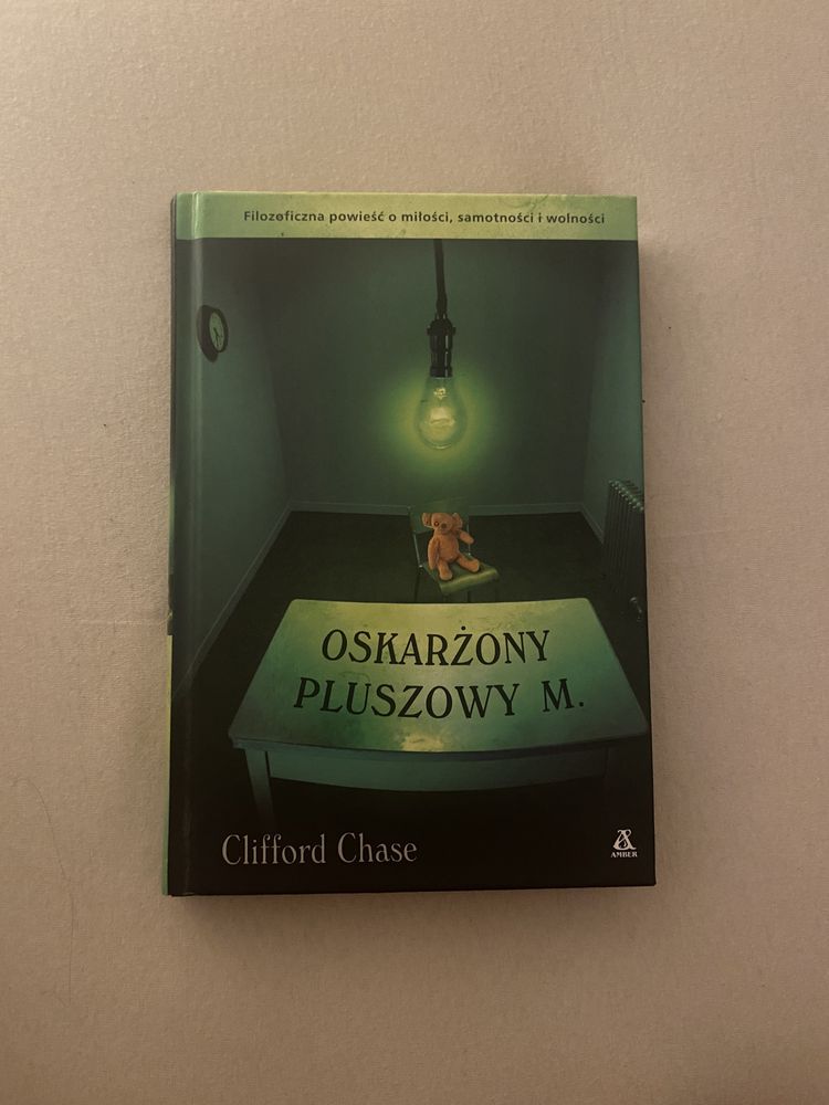 Książka „Oskarżony Pluszowy M.” - C. Chase