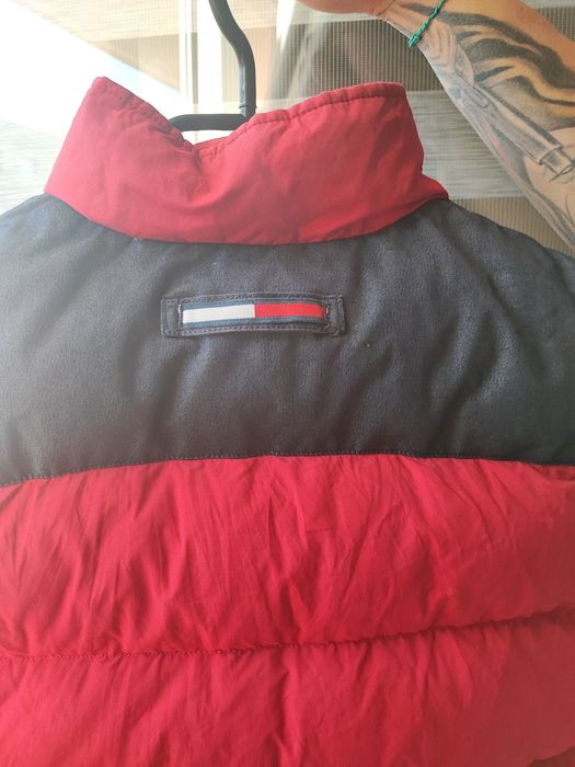 Kamizelka (bezrękawnik) Tommy Hilfiger, Pierze, rozmiar M  stan bdb