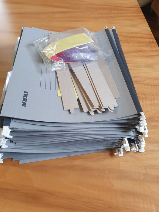 Teczki zawieszkowe A4