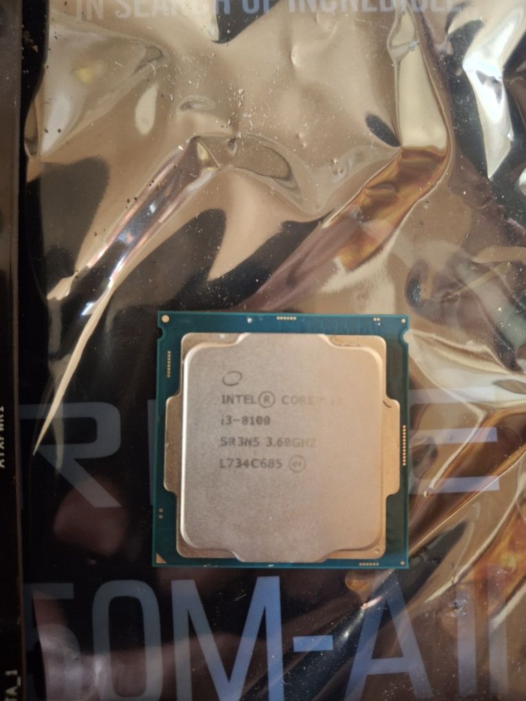 Продам комплектом GT1030 2gb i3 8100 biostar h310