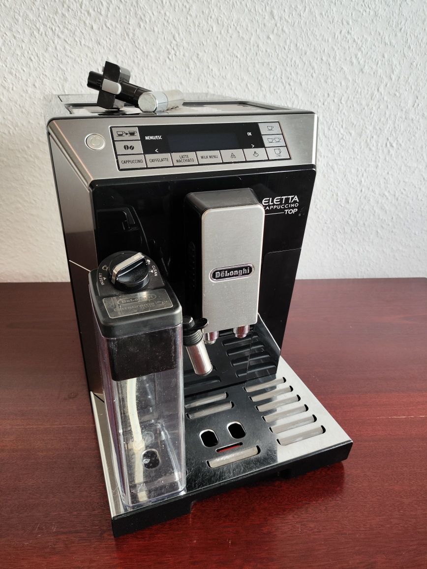 Кавомашина в Кожен Дім ®DeLonghi ECAM 45.766 W Eletta Cappuccino TOP