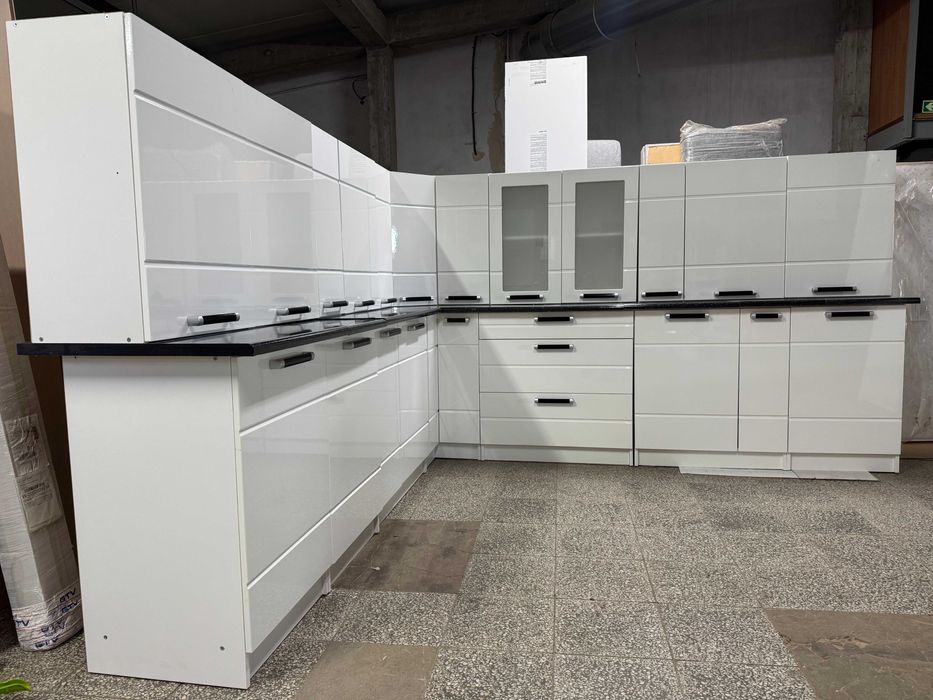 Wyprzedaż mebli kuchennych