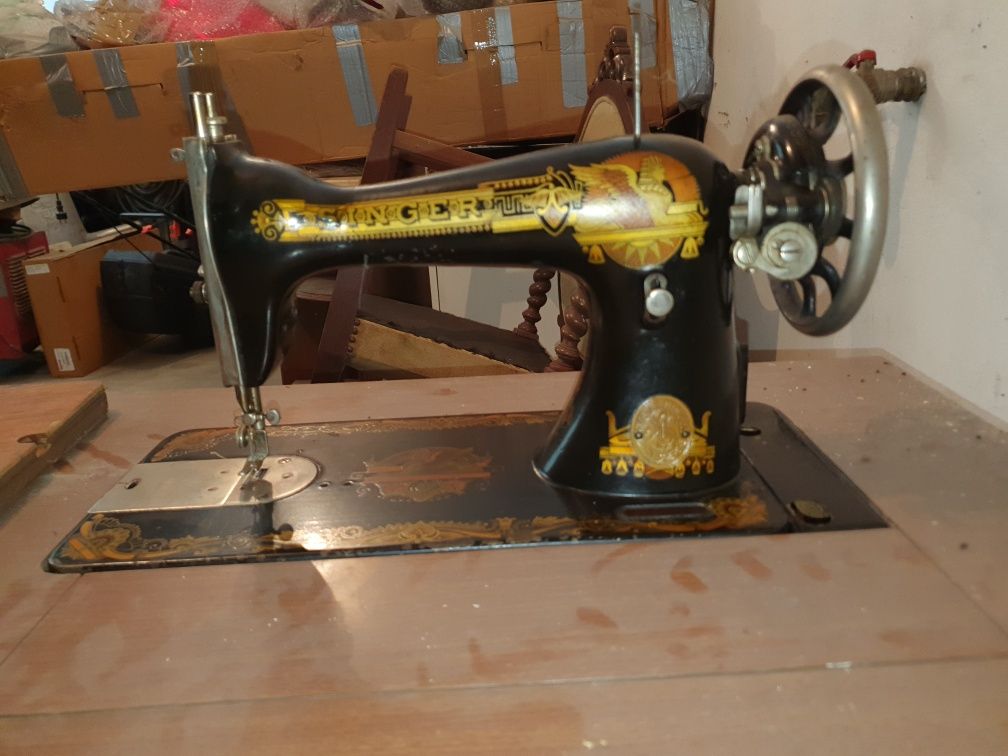 1914 - Maquina de Costura Singer