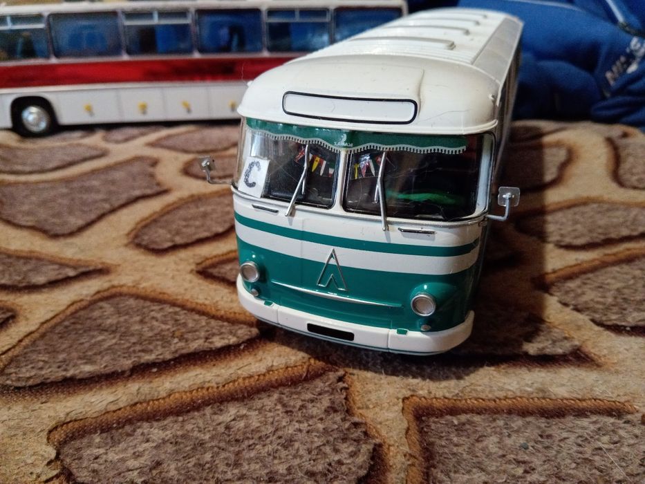 продам автобус лаз 1.43