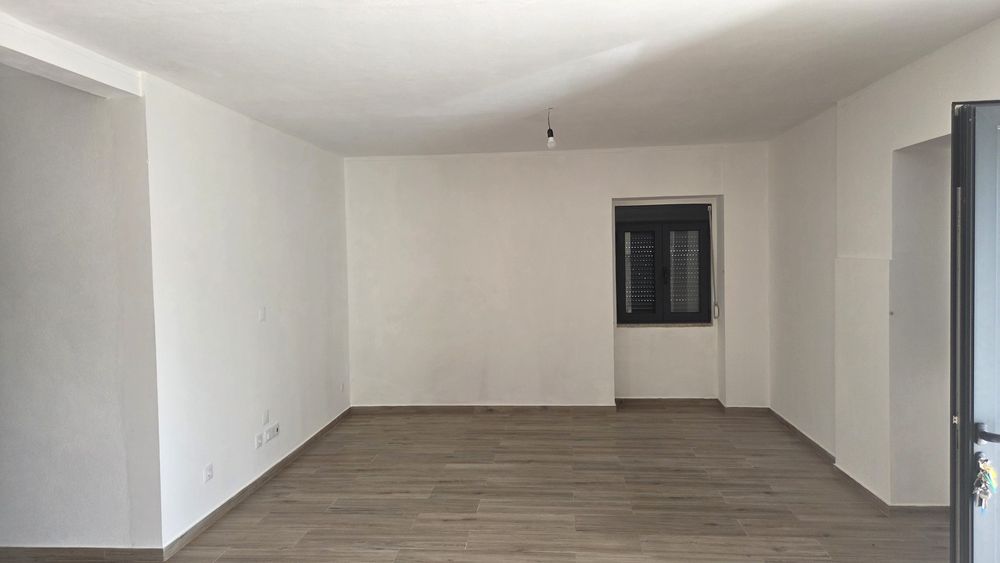 Alugo apartamento Paços de Ferreira