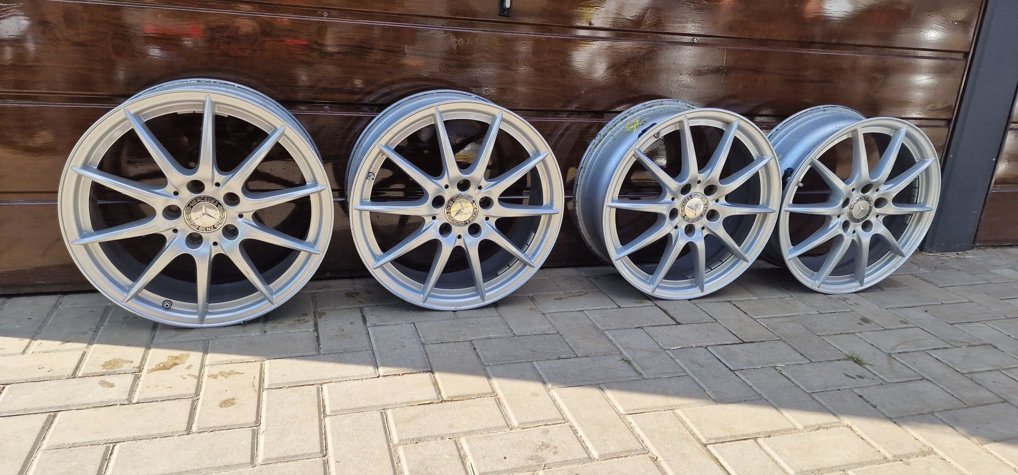 Felgi Aluminiowe Mercedes A-B-klasa R17 5x112 ET49-6.5J+czujniki TMS