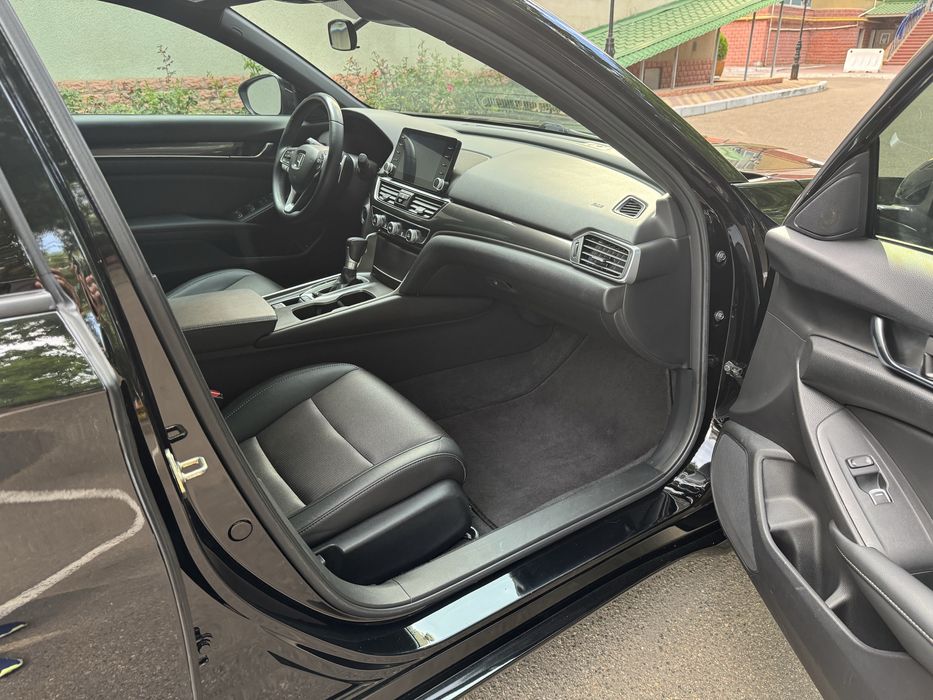 Продам Honda Accord Sport