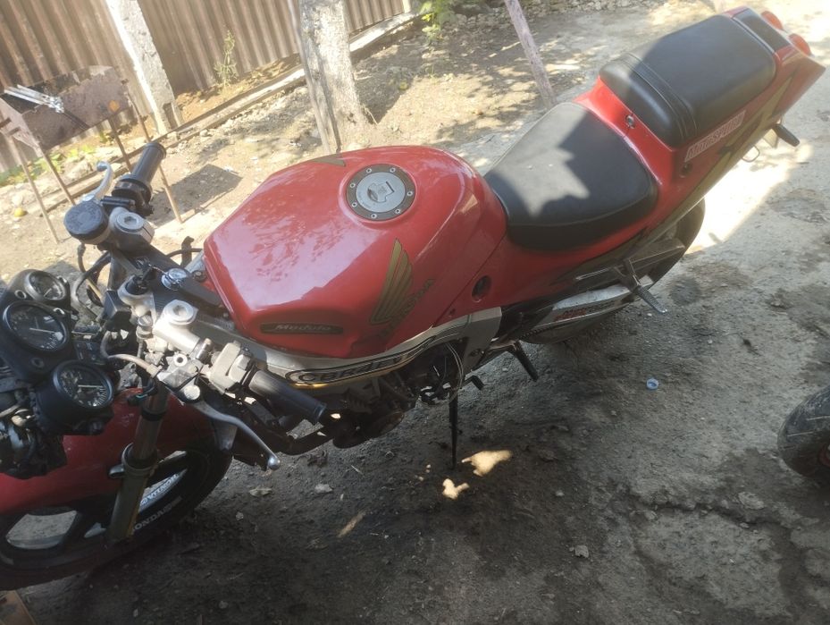 Продам Хонда сбр 250 рр