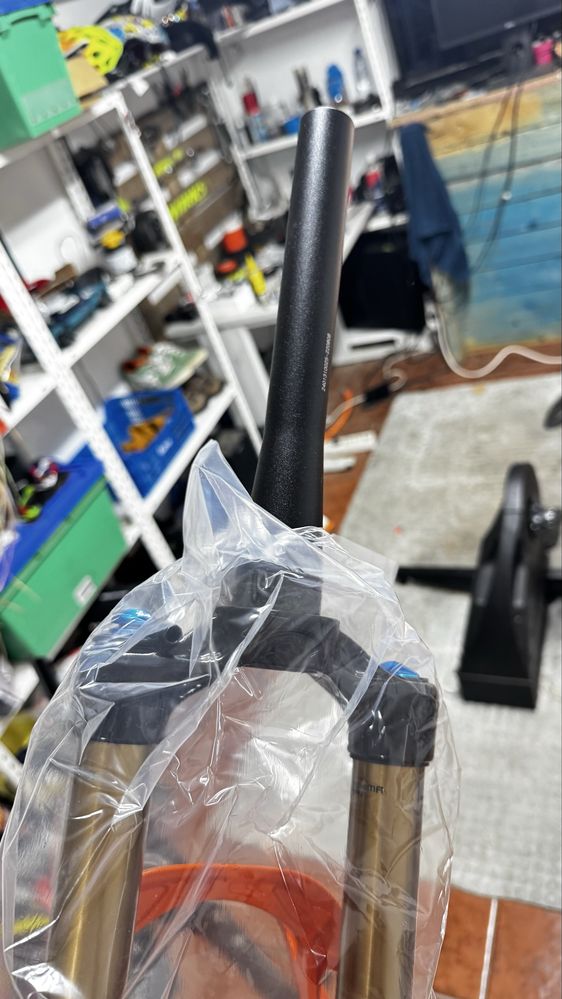 Fox F32 kashima 2025