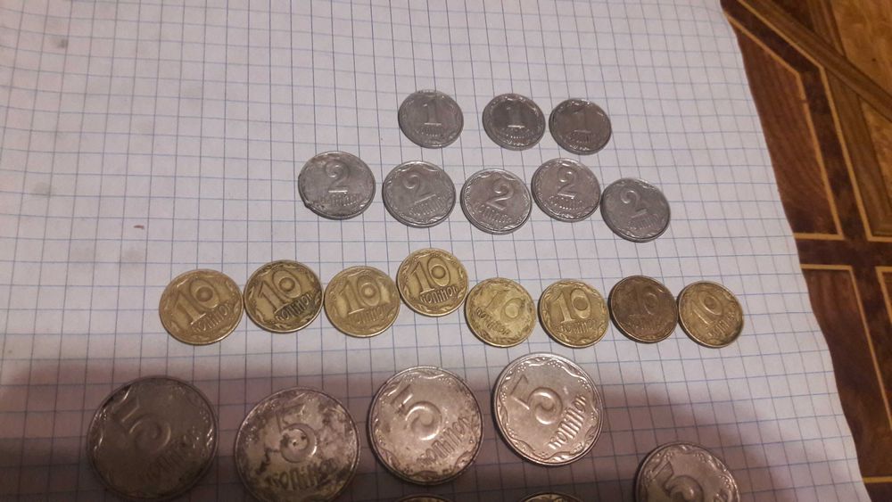 Продам монеты Украины