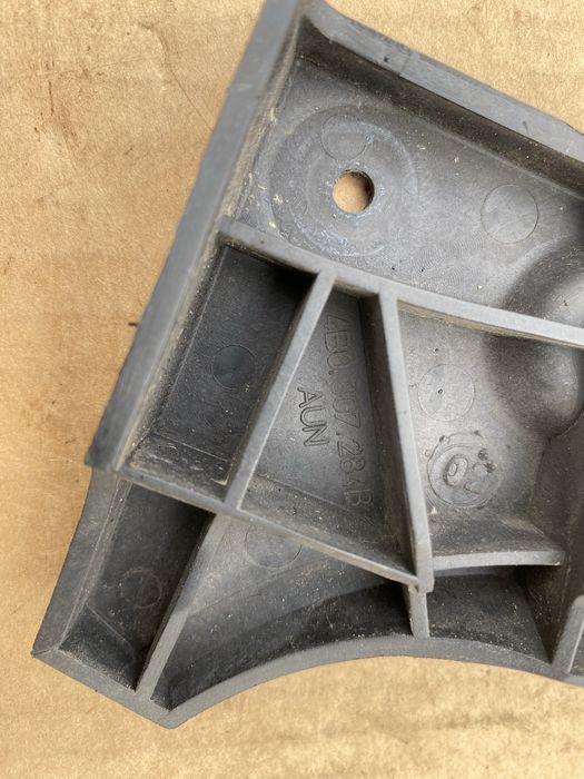 Audi a6c5 a6 c5 slizg zderzaka prawy przod