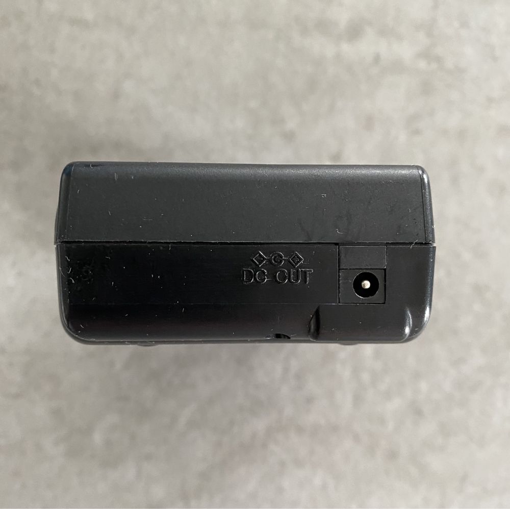Зарядное устройство Panasonic VSK0502 для видеокамеры