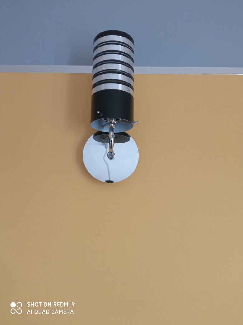 Lampa kinkiet jak nowa