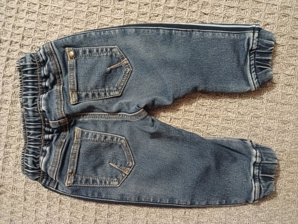 Spodnie dżinsowe dla chłopca rozmiar 68/74