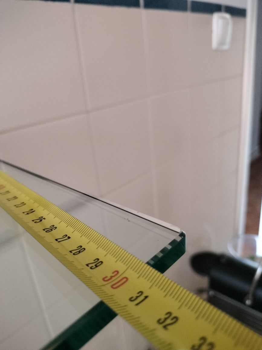 Prateleira de vidro