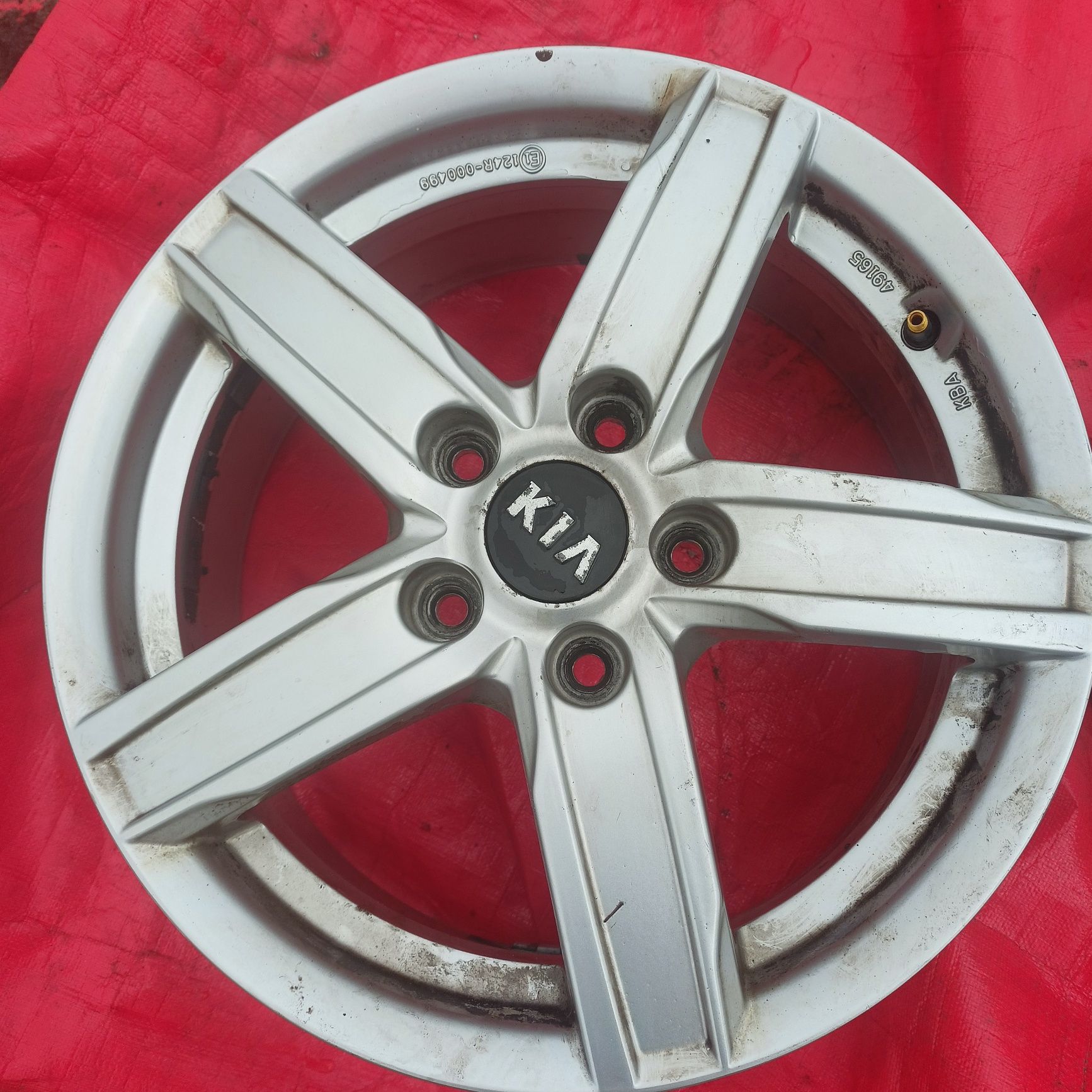 KIA HYUNDAI Felgi  16 5x 114,3 stan bdb proste