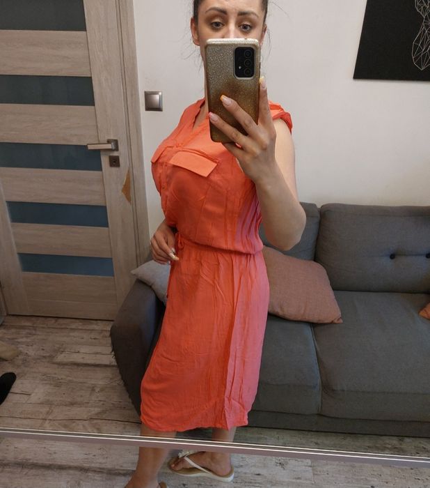 Różowa sukienka Pepco w rozmiarze XL (42)