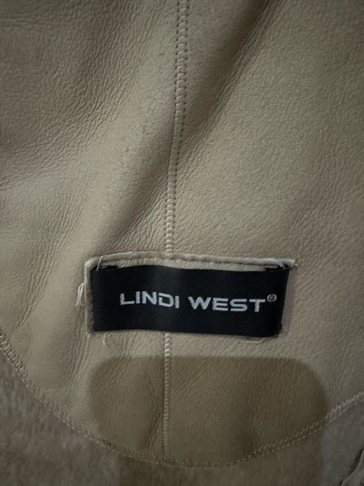 бежева дублянка-косуха з коміром із овчини