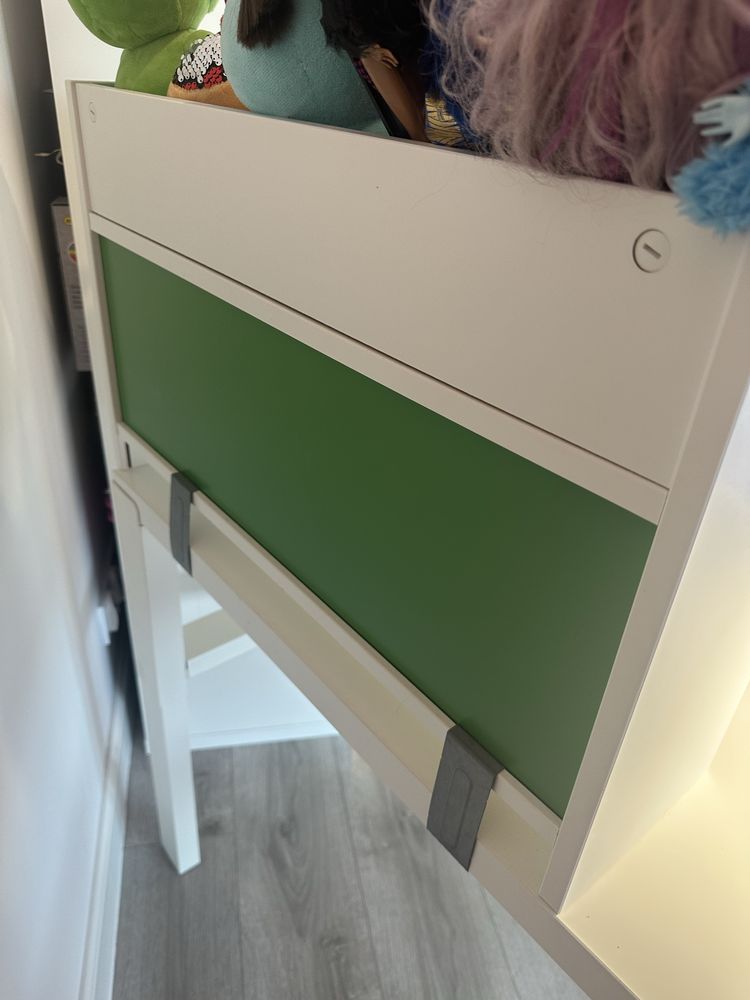Biurko z nadstawką dla dzieci Ikea