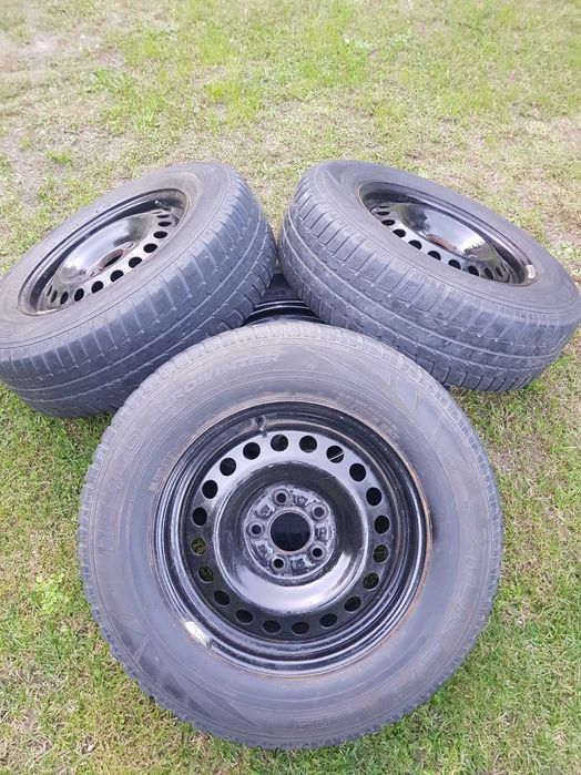 Felgi stalowe 16" 5x114,3 KIA Sportage  II gen  HYUNDAI Tucson + opony
