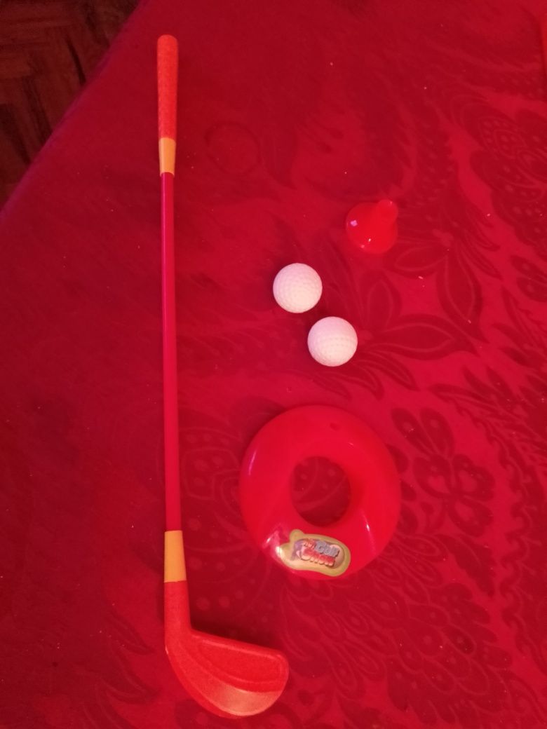 Quer jogar Golfinho?Taco/2bolas/Buraco-9E-Bolinha a Branca 2E Desde 2E