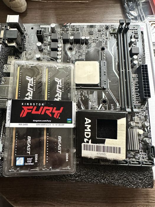 Срочно Комплект, Матерінська плата + проц + оперативка R5 3600 ddr4 16