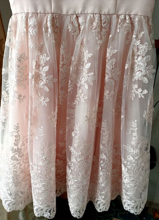 Sukienka koronkowa morelowa koktajlowa elegancka Chi Chi London