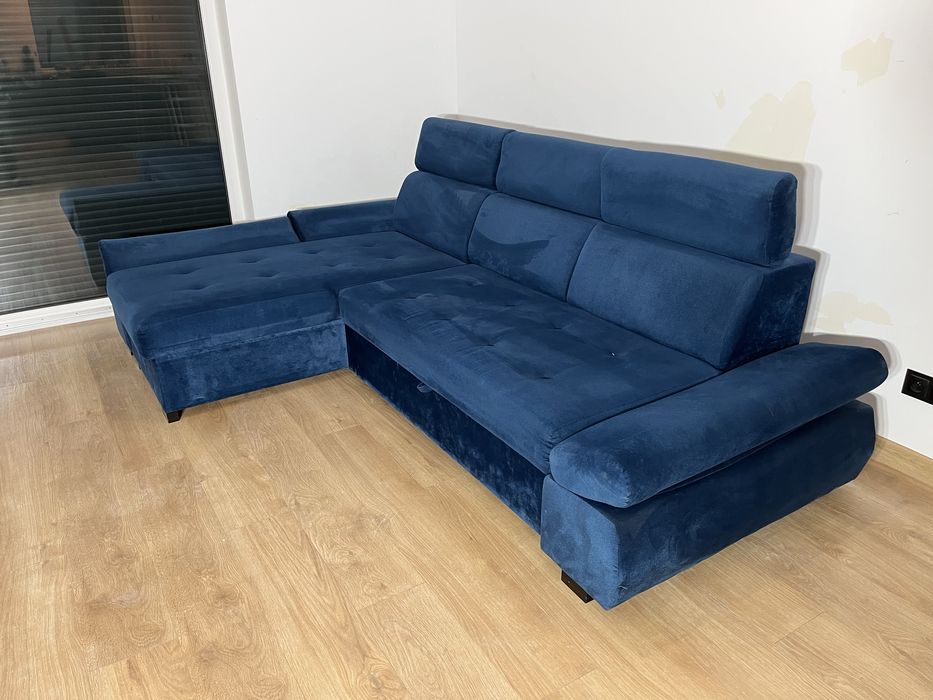 Narożnik Kalifornia rogówka, ruchome zagłówki, funkcja spania