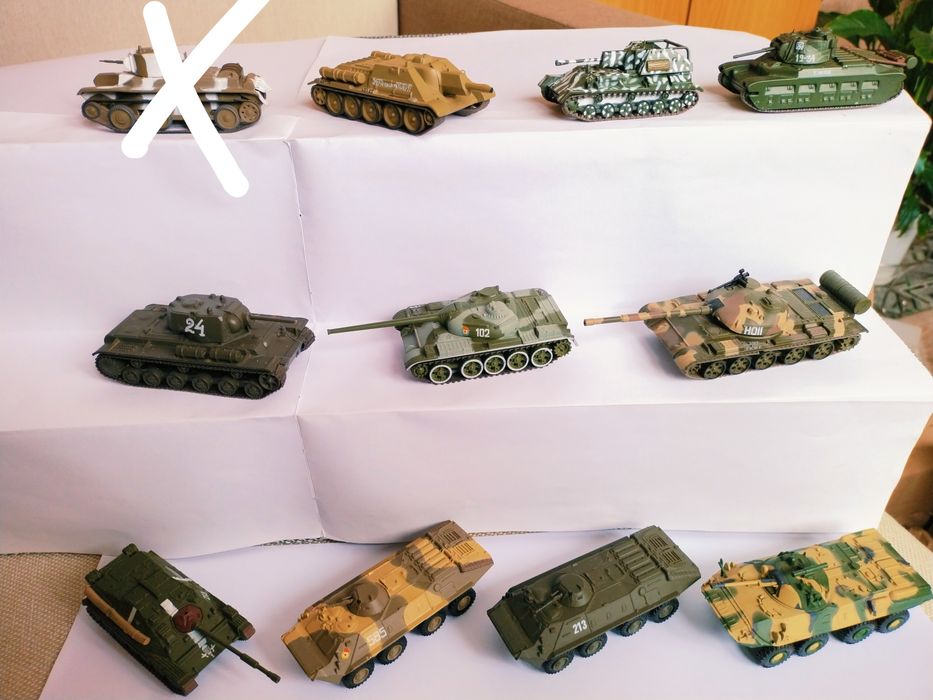 Модели машин ,Автомобили старая Англия ,Танки