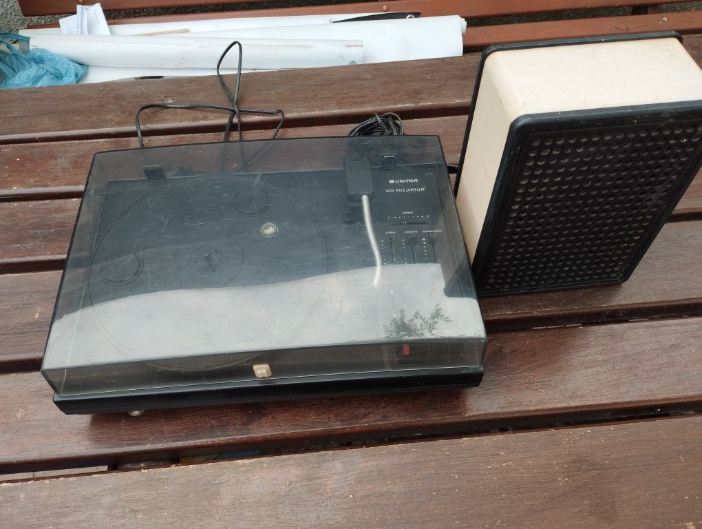 Gramofon Artur, Unitra Diora, adapter z PRL, pokrywa, głośnik