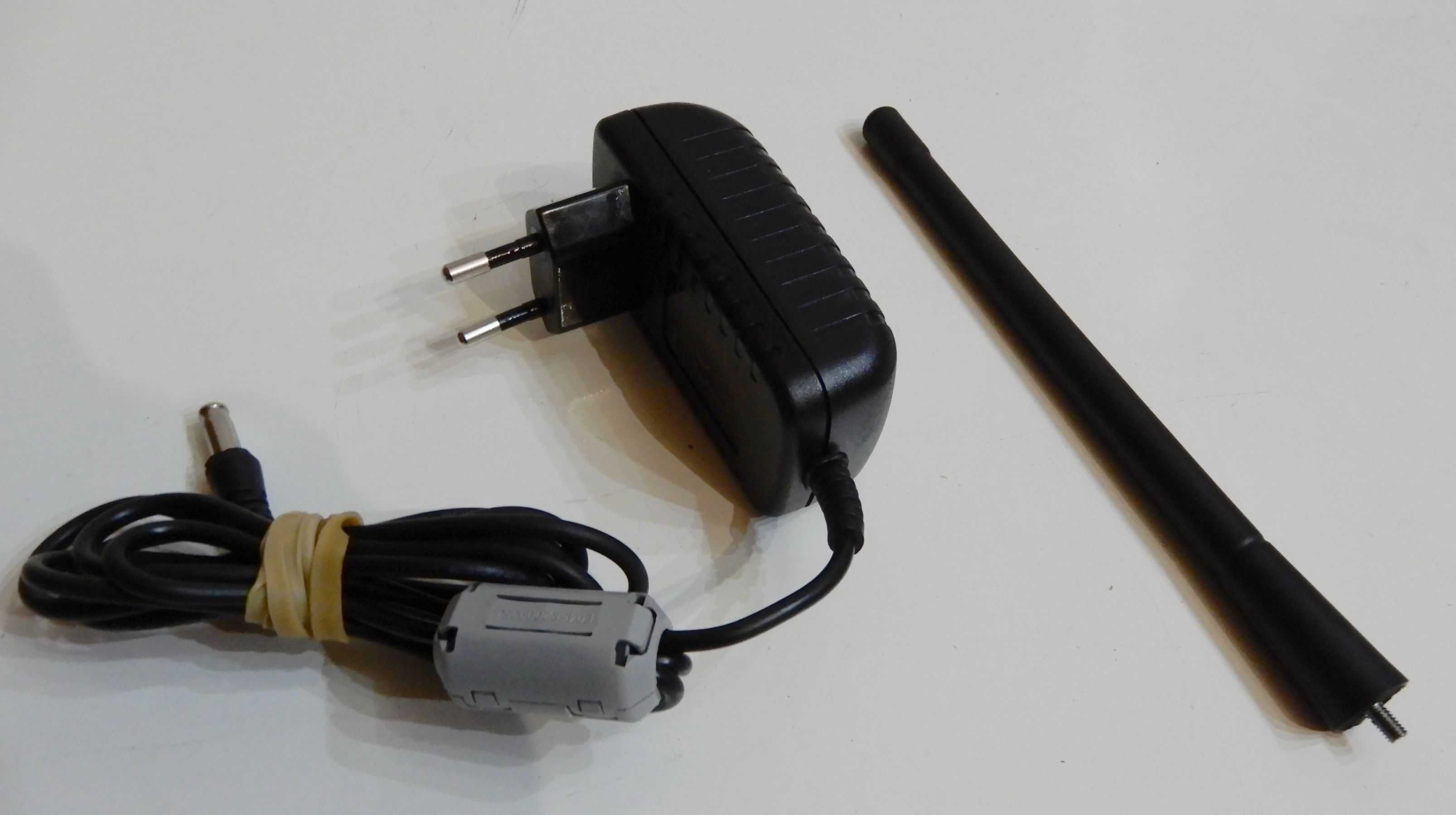 Zasilacz do radia MAKITA DMR (BMR ) z anteną FM wer.01