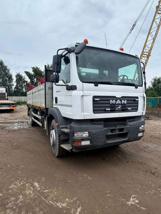 MAN TGM 18.330  MAN TGM 18.330 HDS 11m , 4500kg udzwig, 4 podpory, 3 wysuwy