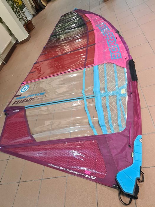 Żagiel NeilPryde Flight EVO 9.0 + maszt NeilPryde 550 TPX 100,