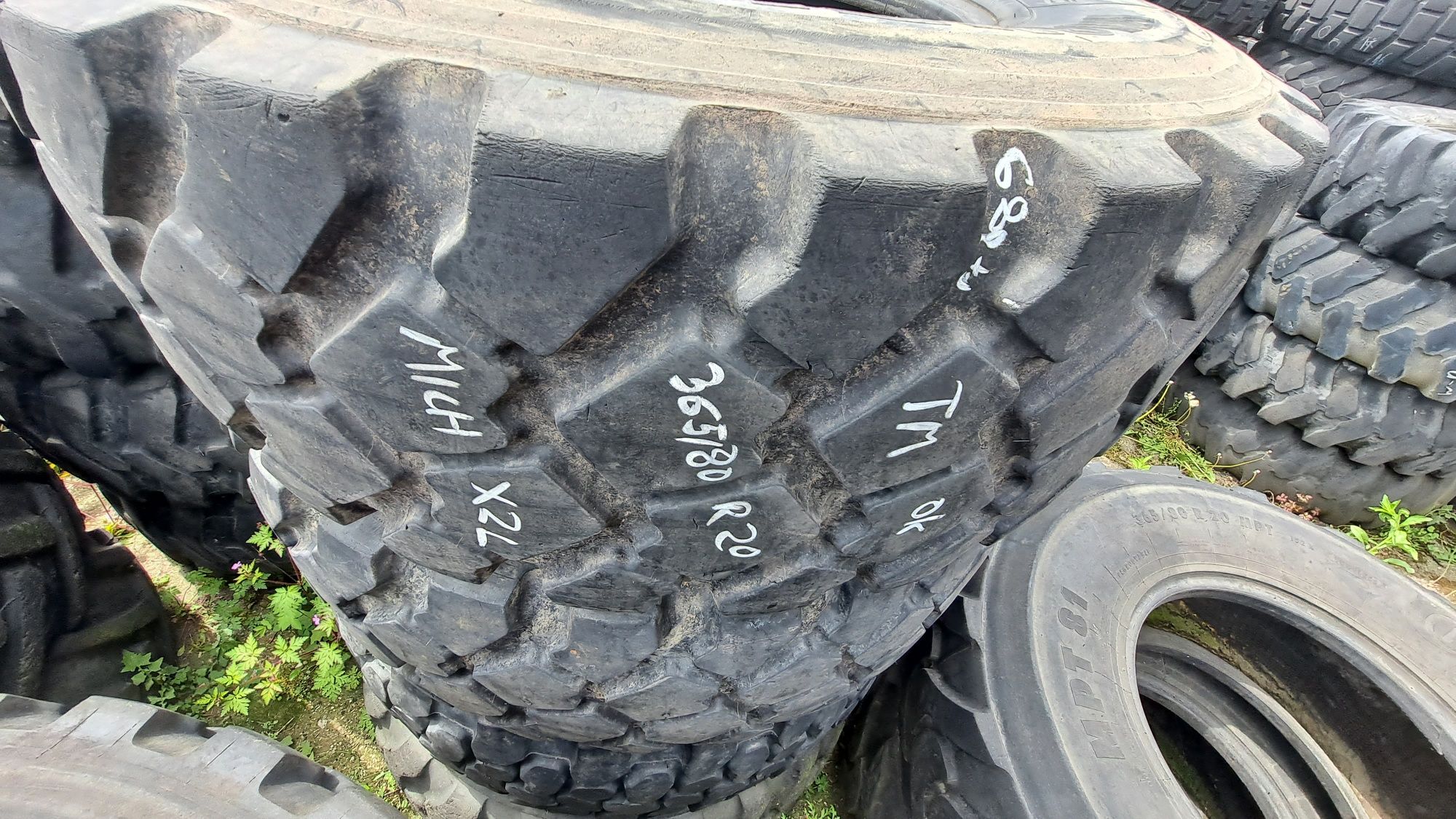 Para 365/80R20 Michelin