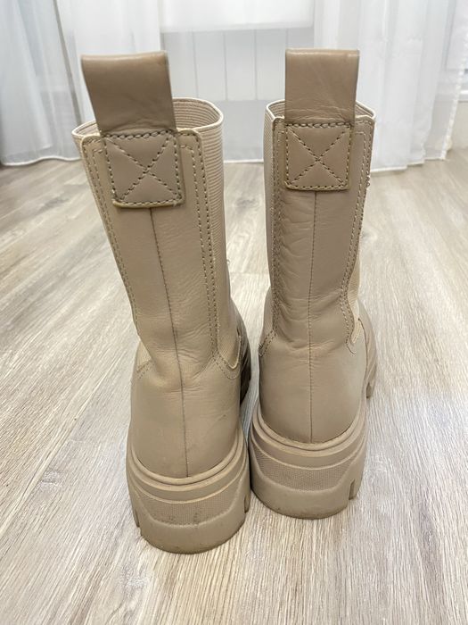 Черевики жіночі челсі