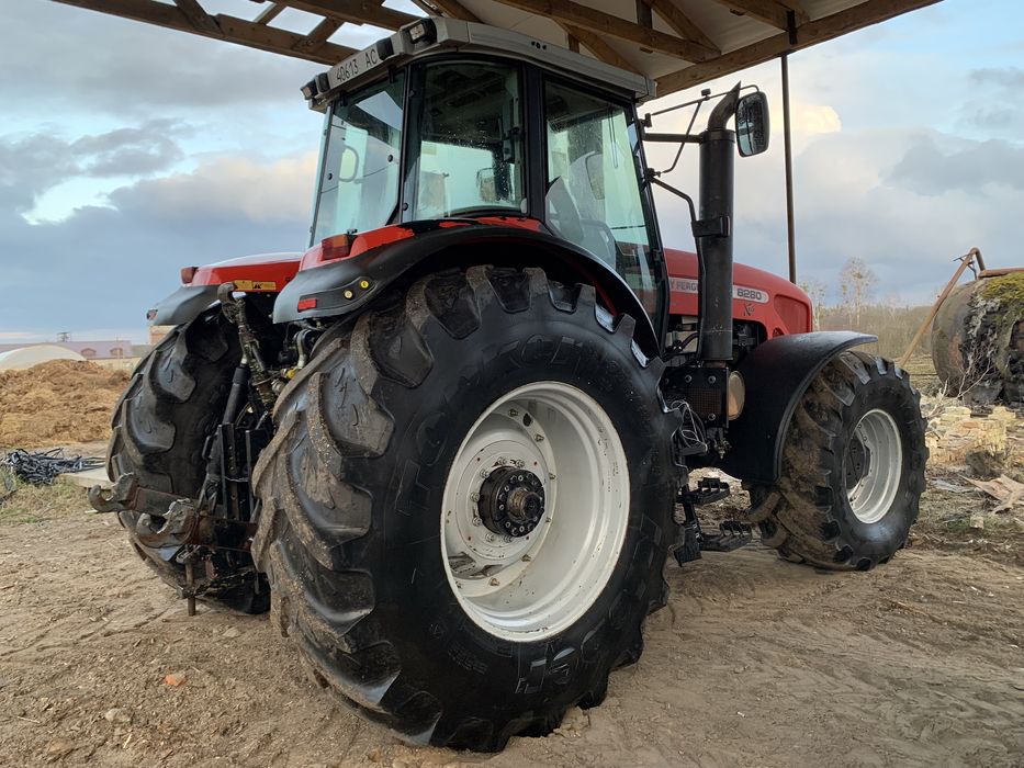 Massey Ferguson 8280