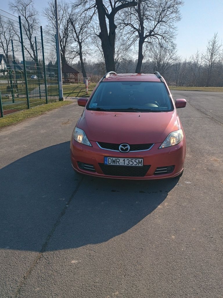 Samochód osobowy Mazd 5