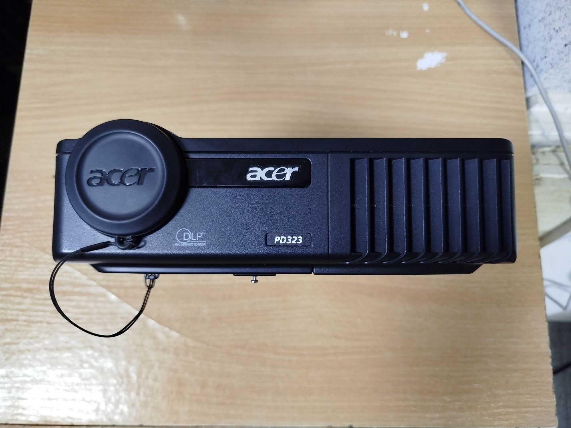 Проектор Acer PD323
