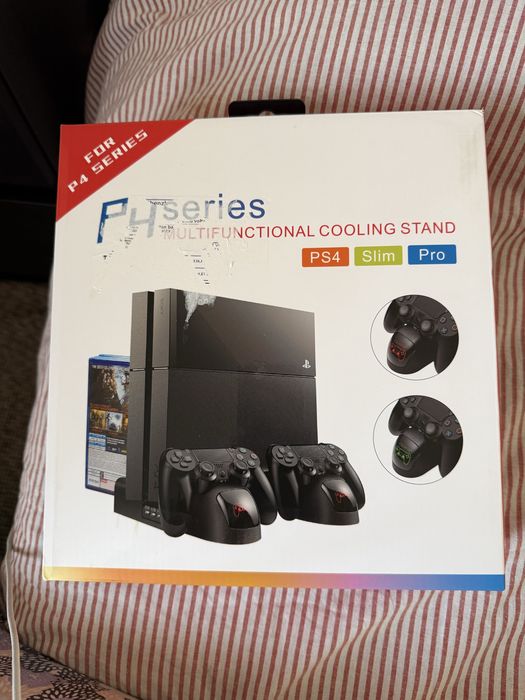 Suporte para PS4 com ventilaçao e carregamento de comandos