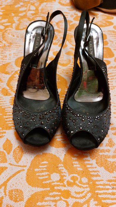 Женские босоножки на высоком каблуке, жіночі босоніжки.